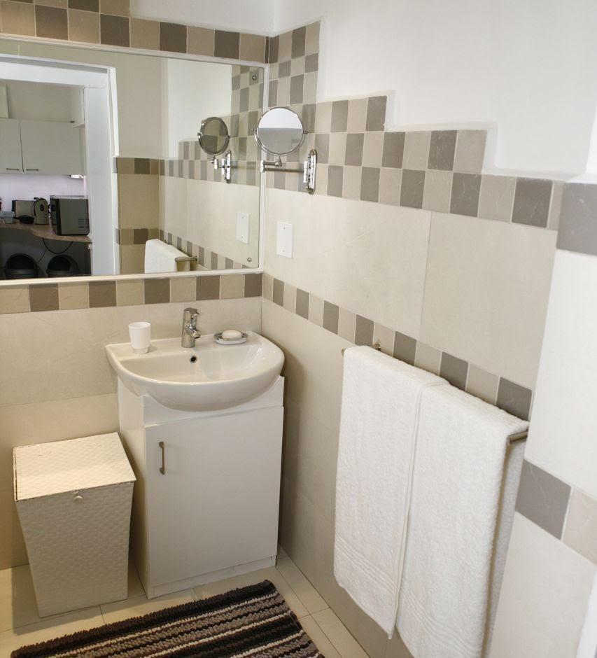 To Let 0 Bedroom Property for Rent in Green Point Western Cape